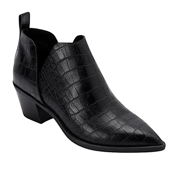 Dolce Vita Black Pointed Toe Ankle Boots with Croc-Embossed Leather Size 8.5 - Picture 1 of 13